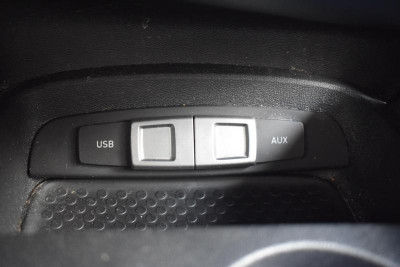 SEAT Leon 1.2 TSI MT (105 л. с.)