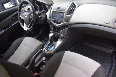 Chevrolet Cruze 1.6 AT (109 л. с.)
