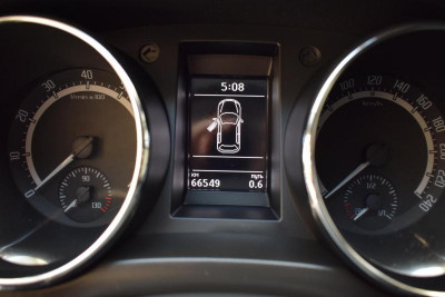 ŠKODA YETI 1.4 TSI MT (122 л. с.) Ambition