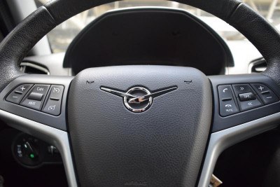 УАЗ Patriot 2.7 MT (135 л. с.) Престиж 380-03