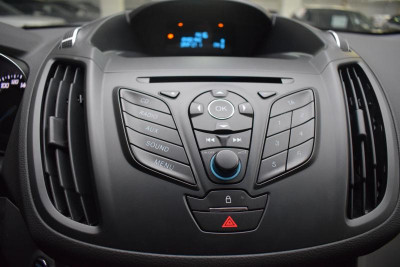 Ford Kuga 2.5 AT (150 л. с.) Titanium Plus