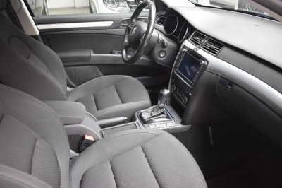 ŠKODA Superb 1.8 TSI DSG (152 л. с.)