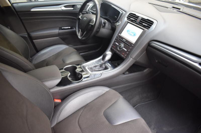 Ford Mondeo 2.5 AT (149 л. с.) Titanium