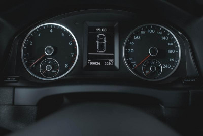 Volkswagen Tiguan 1.4 TSI BlueMotion DSG (150 л. с.) Avenue
