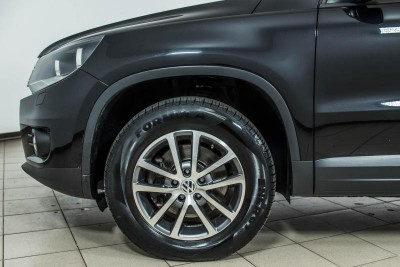 Volkswagen Tiguan 1.4 TSI BlueMotion DSG (150 л. с.) Avenue