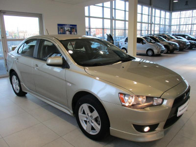 Mitsubishi Lancer 2.0 CVT (150 л. с.)