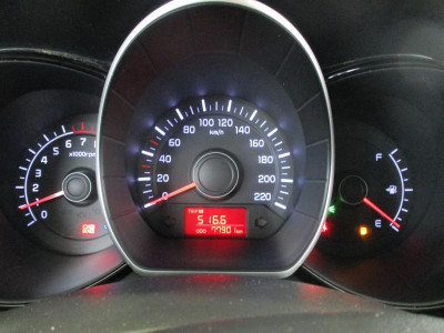 Kia Rio 1.4 MT (97 л. с.)