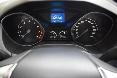 Ford Focus 1.6 MT (105 л. с.)
