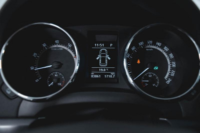ŠKODA YETI 1.4 TSI DSG (125 л. с.) Adventure