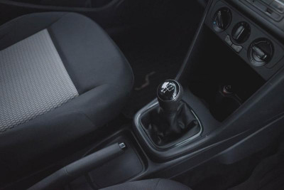 Volkswagen Polo 1.6 MT (105 л. с.)