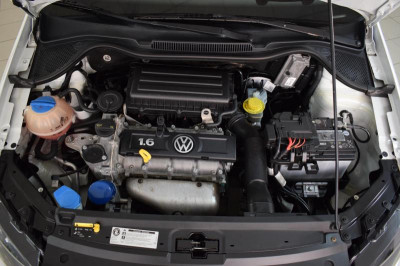 Volkswagen Polo 1.6 MT (85 л. с.)