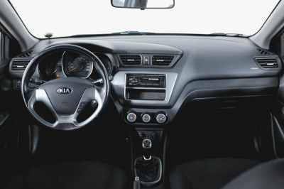 Kia Rio 1.4 MT (107 л. с.)