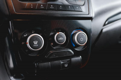 LADA Kalina Cross 1.6 MT (87 л. с.) Comfort Black Line