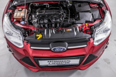 Ford Focus 1.6 MT (125 л. с.)