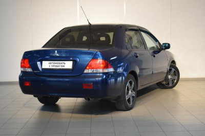 Mitsubishi Lancer 1.6 MT (98 л. с.)
