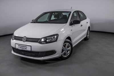 Volkswagen Polo 1.6 MT (105 л. с.)