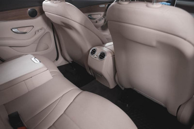 Mercedes-Benz GLC-Класс 250 4MATIC 2.0 AT (211 л.с.) 4WD