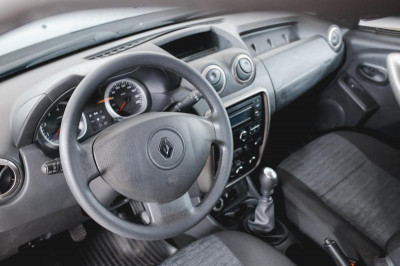 Renault Duster 2.0 MT 4x4 (135 л. с.)
