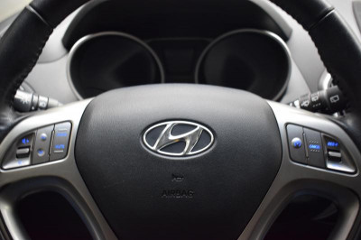 Hyundai ix35 2.0 AT 2WD (150 л. с.)