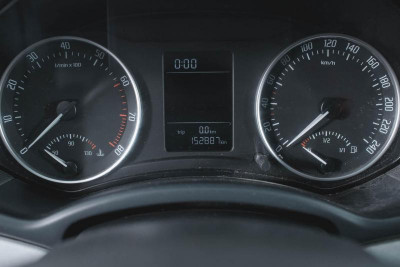 ŠKODA Octavia 1.6 AT (102 л. с.)