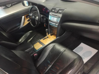 Toyota Camry 2.4 VVT-i AT (167 л. с.)