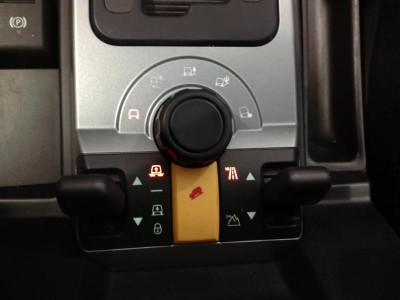 Land Rover Discovery 4.4 AT (295 л. с.)