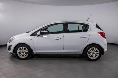 Opel Corsa 1.4 AT (101 л. с.)