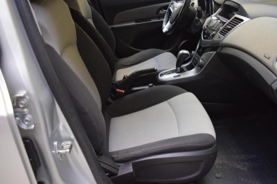 Chevrolet Cruze 1.6 AT (109 л. с.)