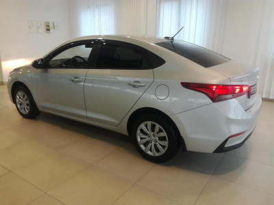 Hyundai Solaris 1.4 MT (100 л.с.) Active