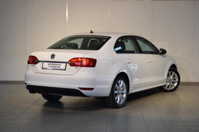 Volkswagen Jetta 1.4 TSI MT (150 л. с.)