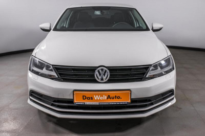 Volkswagen Jetta 1.6 MPI AT (110 л. с.) Highline