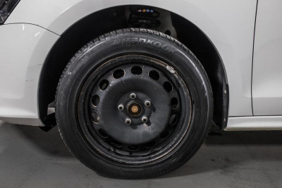 Volkswagen Jetta 1.6 MPI AT (110 л. с.) Highline