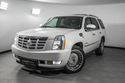 Cadillac Escalade 6.2 AT (409 л.с.) 4WD