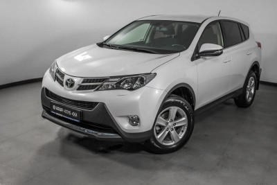 Toyota RAV4 2.0 CVT (146 л. с.)