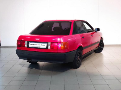 Audi 80 1.8 MT (90 л.с.) бензин