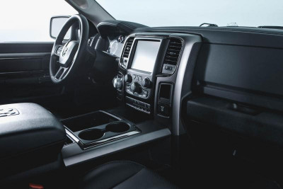 Dodge RAM 5.7 AT (396 л.с.) 4WD