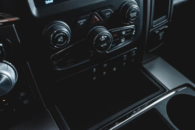 Dodge RAM 5.7 AT (396 л.с.) 4WD