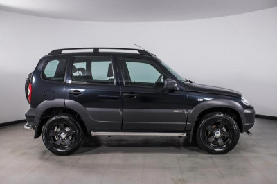 Chevrolet niva Niva 1.7 MT (79,6 л. с.) GLC