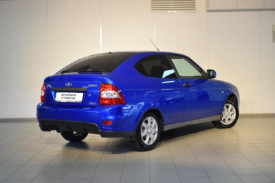 LADA Priora 1.6 MT 16 кл (Евро-3) (98 л. с.)