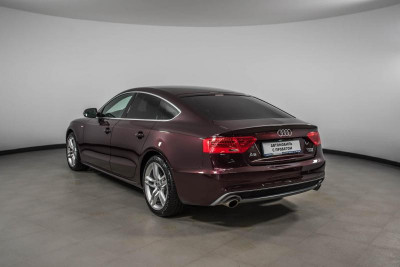 Audi A5 2.0 TFSI S tronic quattro (225 л. с.)