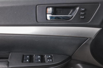 Subaru Outback 2.5 CVT AWD (167 л. с.)