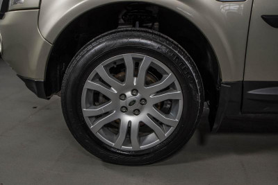 Land Rover Freelander 2.2 TD AT (160 л. с.)
