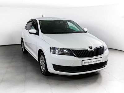 ŠKODA Rapid 1.6 MT (90 л. с.) Entry