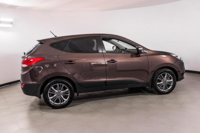 Hyundai ix35 2.0 AT 4WD (150 л. с.)