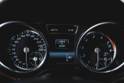 Mercedes-Benz M-Класс ML 300 BlueEfficiency 7G-Tronic Plus 4Matic (249 л. с.)