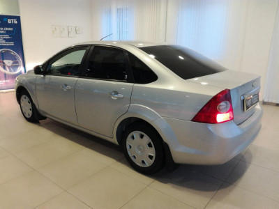 Ford Focus 2.0 MT (145 л. с.)