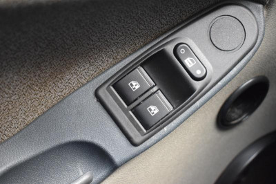 LADA Kalina 1.6 MT 8 кл (81 л. с.)