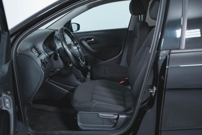 Volkswagen Polo 1.6 MT (105 л. с.)