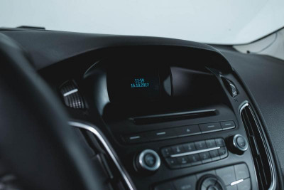 Ford Focus Универсал 1.6 Ti-VCT MT (125 л. с.)