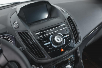 Ford Kuga 1.5 EcoBoost AT AWD (150 л. с.) Titanium